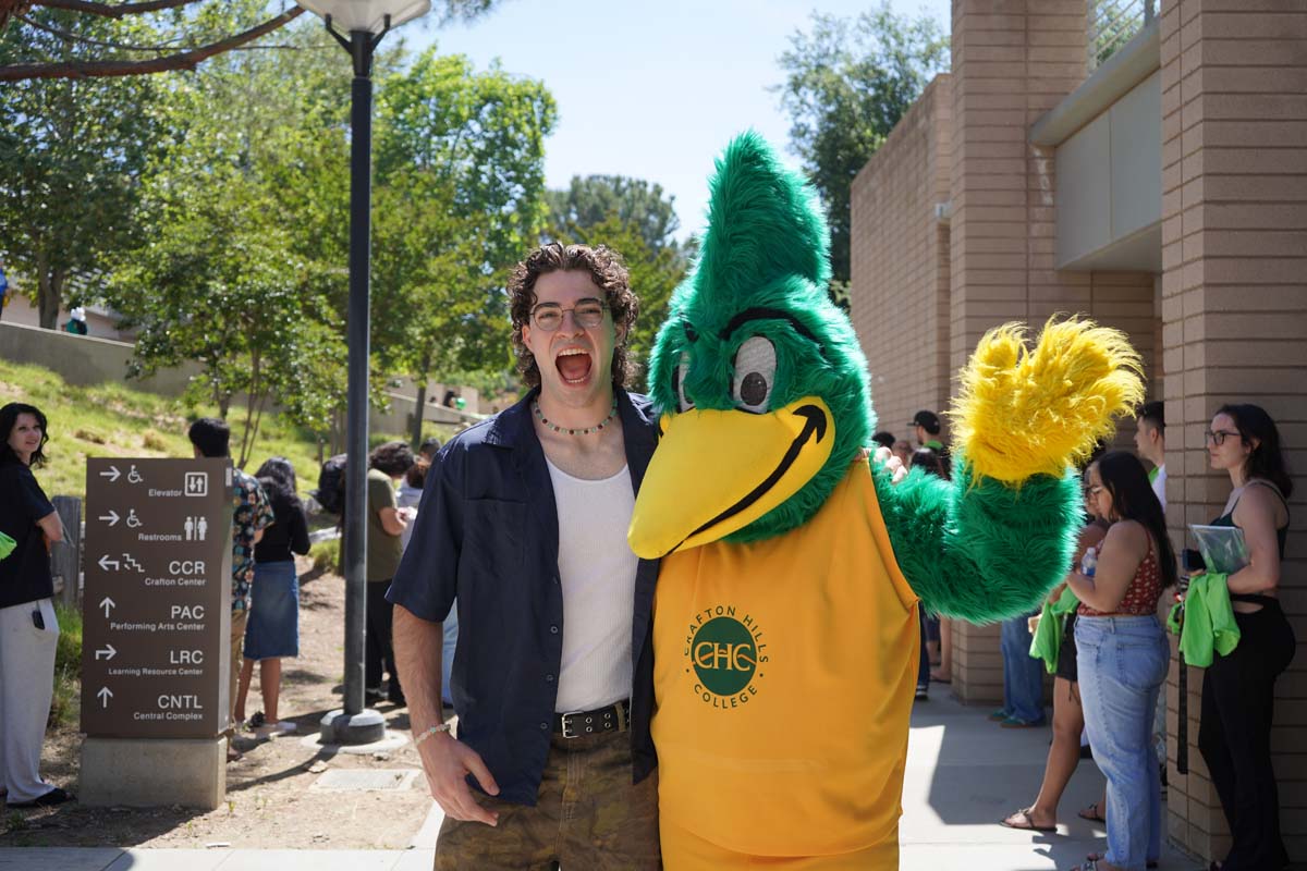 Students attend Commencement rehearsal.