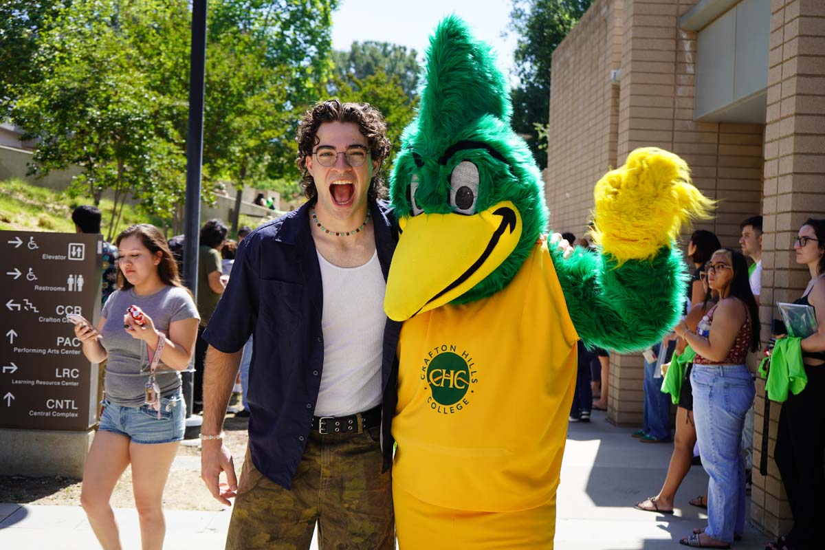 Students attend Commencement rehearsal.