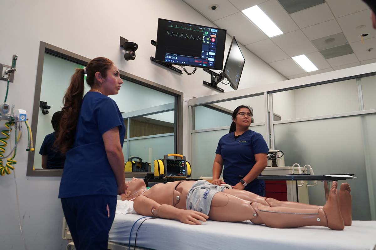 Paramedics with CPR Dummy