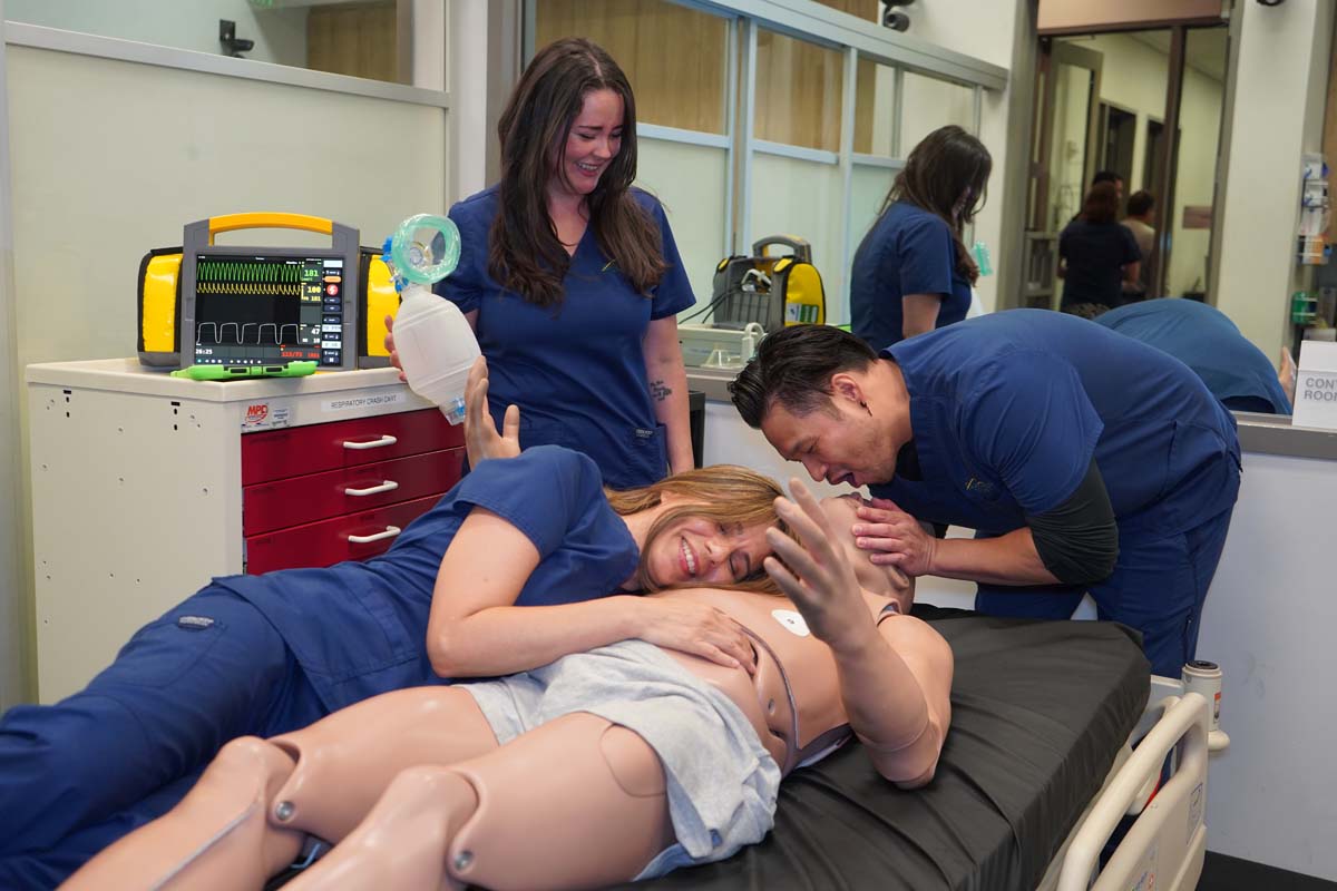 Paramedics with CPR Dummy