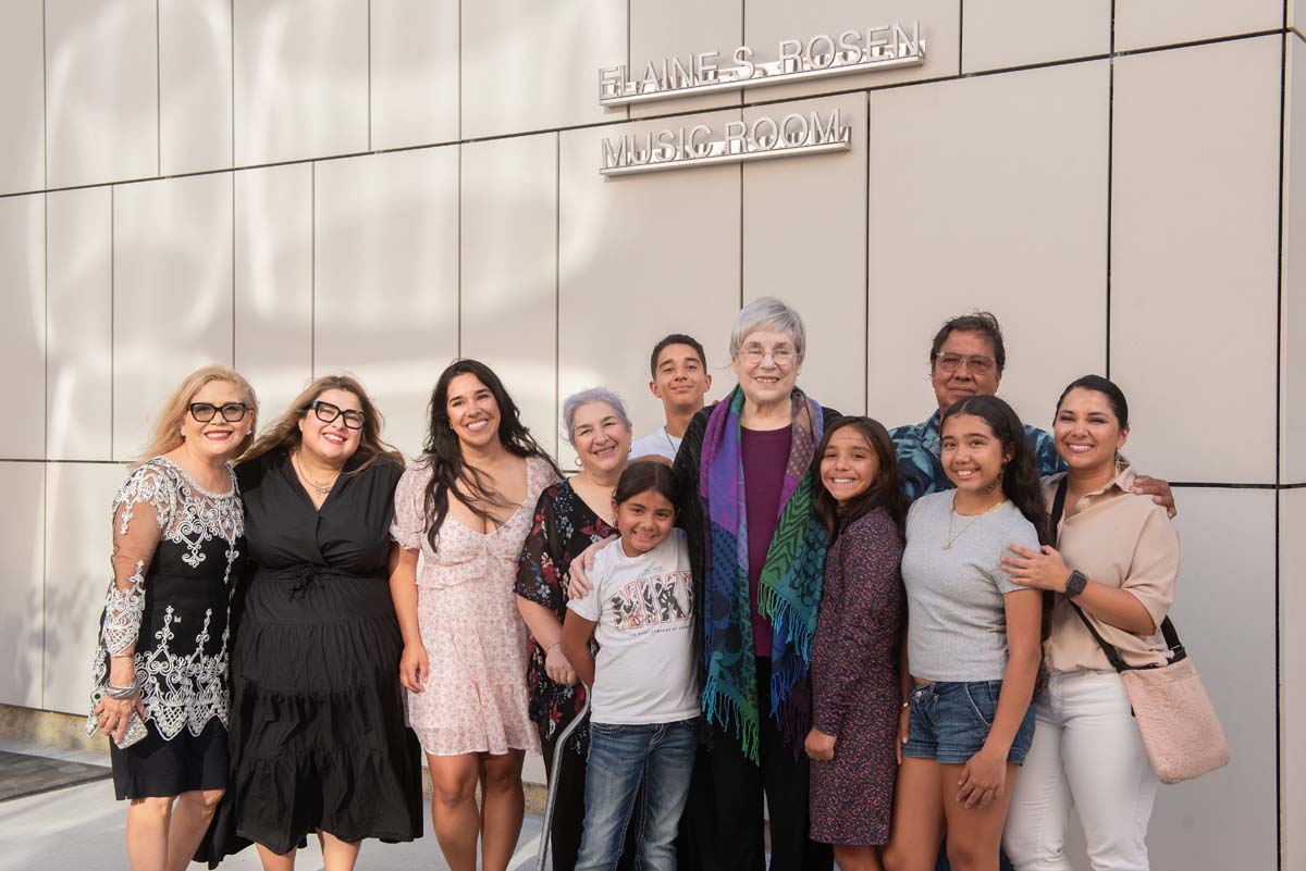 Elaine Rosen Naming Ceremony Photos Thumbnail