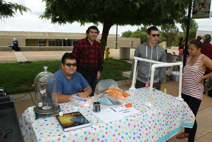 Students at Club Rush event