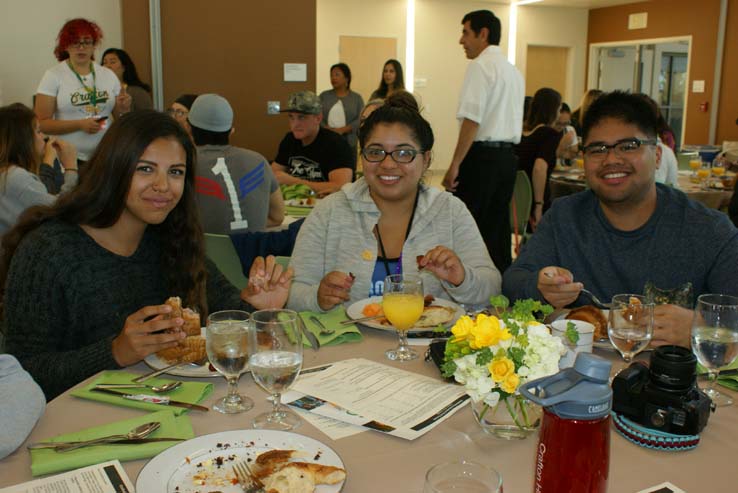 Students at the Grad Breakfast