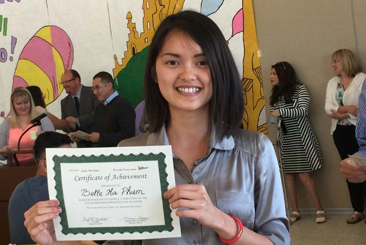 Students, faculty and staff at the transfer Recognition Luncheon