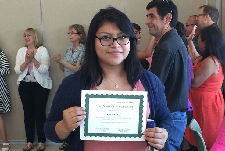 Students, faculty and staff at the transfer Recognition Luncheon