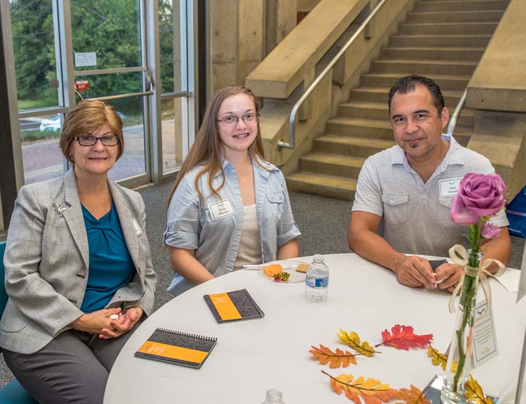 Students and staff attend Donor Scholar event.