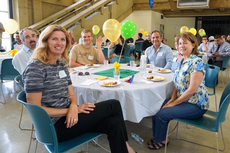 People enjoying the College Honors Institute Luncheon