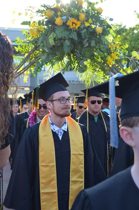 People enjoying commencement