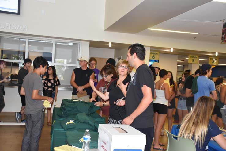 Students enjoying the Roadrunner Rally