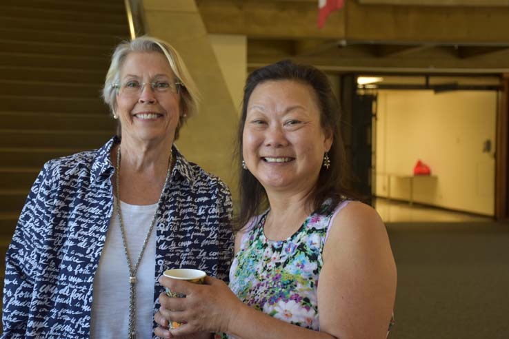 People enjoying the retiree brunch and campus tour