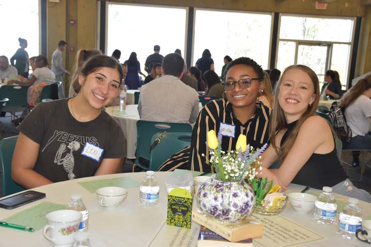 Students and faculty attend the spring Tea with the Deans event.