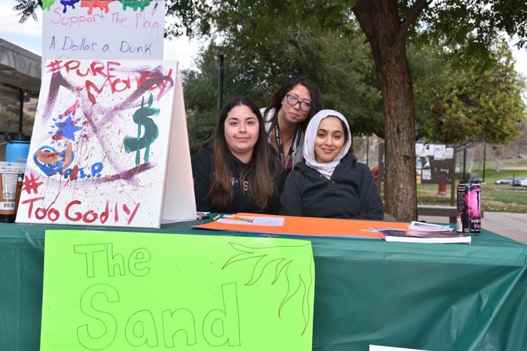 Students enjoying Club Rush