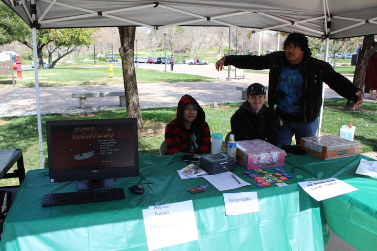 Students enjoying Club Rush