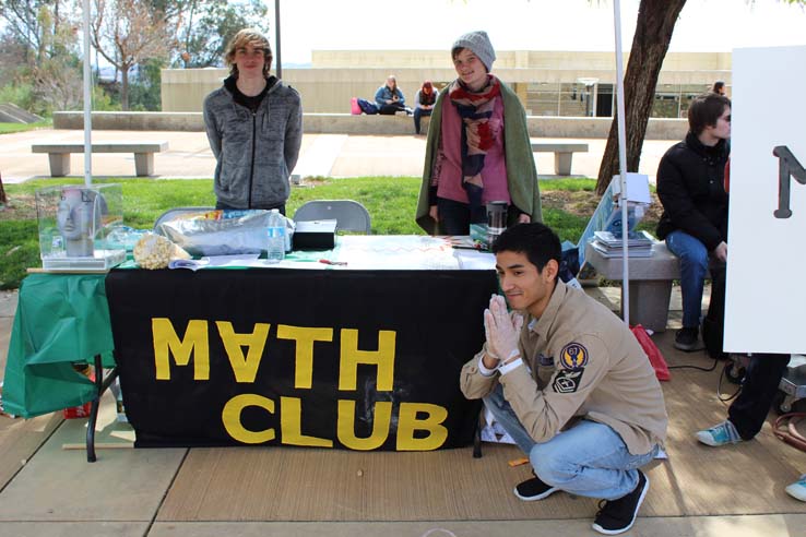 Students enjoying Club Rush