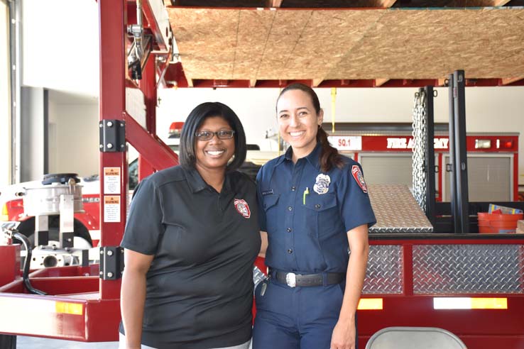 People enjoying the Fire/EMS Job Fair