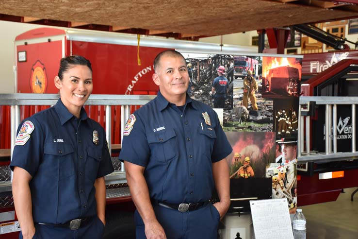 People enjoying the Fire/EMS Job Fair