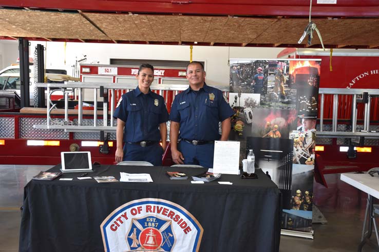 People enjoying the Fire/EMS Job Fair