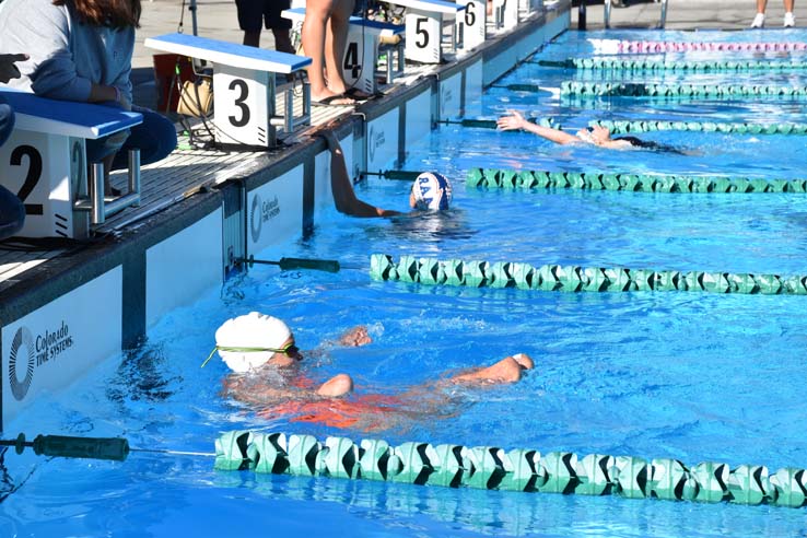 People at the Paralympic Meet.