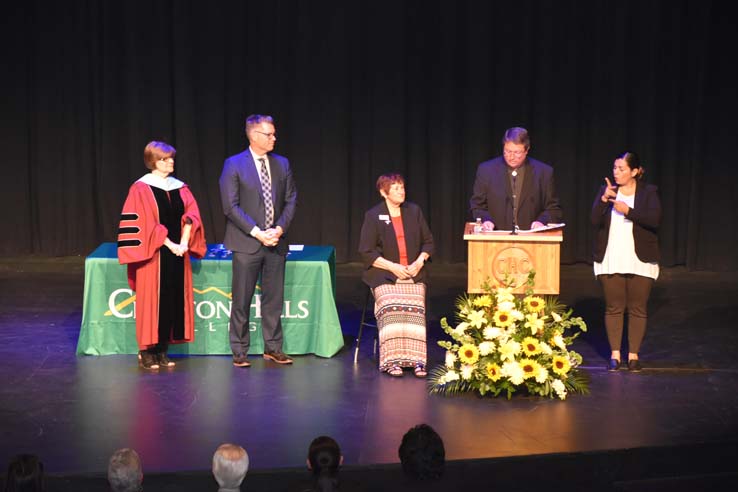 People enjoying Scholars Convocation