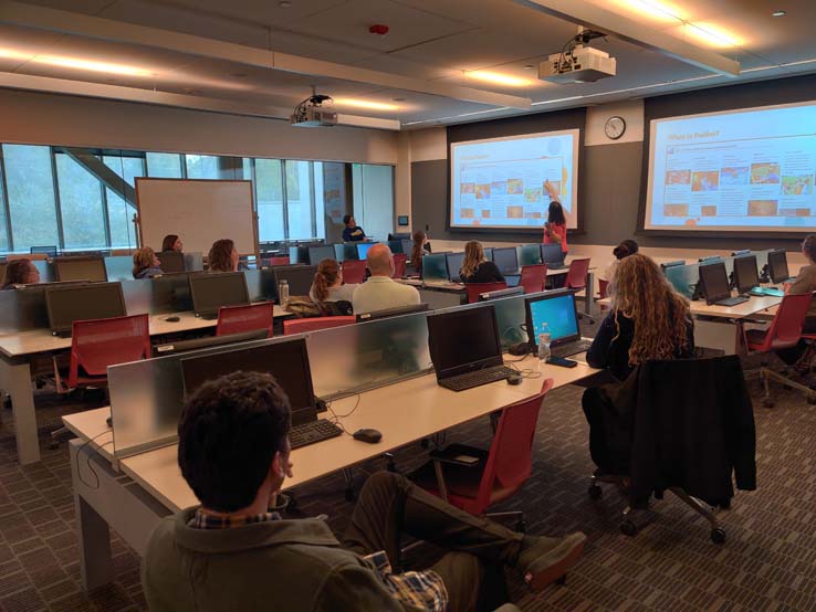 People enjoying the ASL Educator's Conference