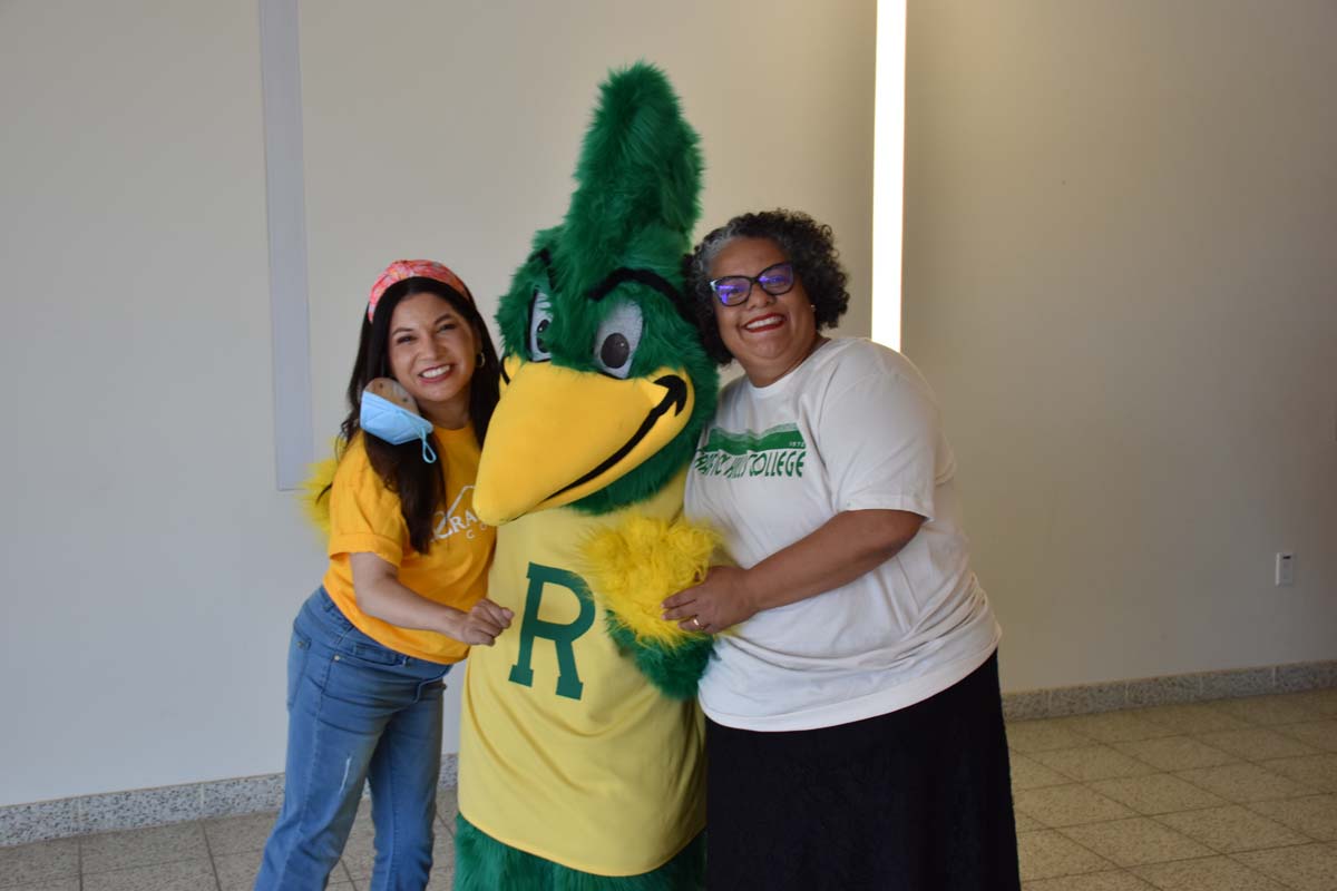 People enjoying the Roadrunner Rally