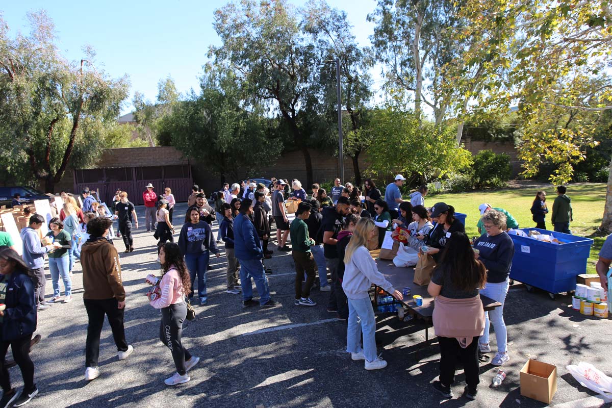 People at the food drive