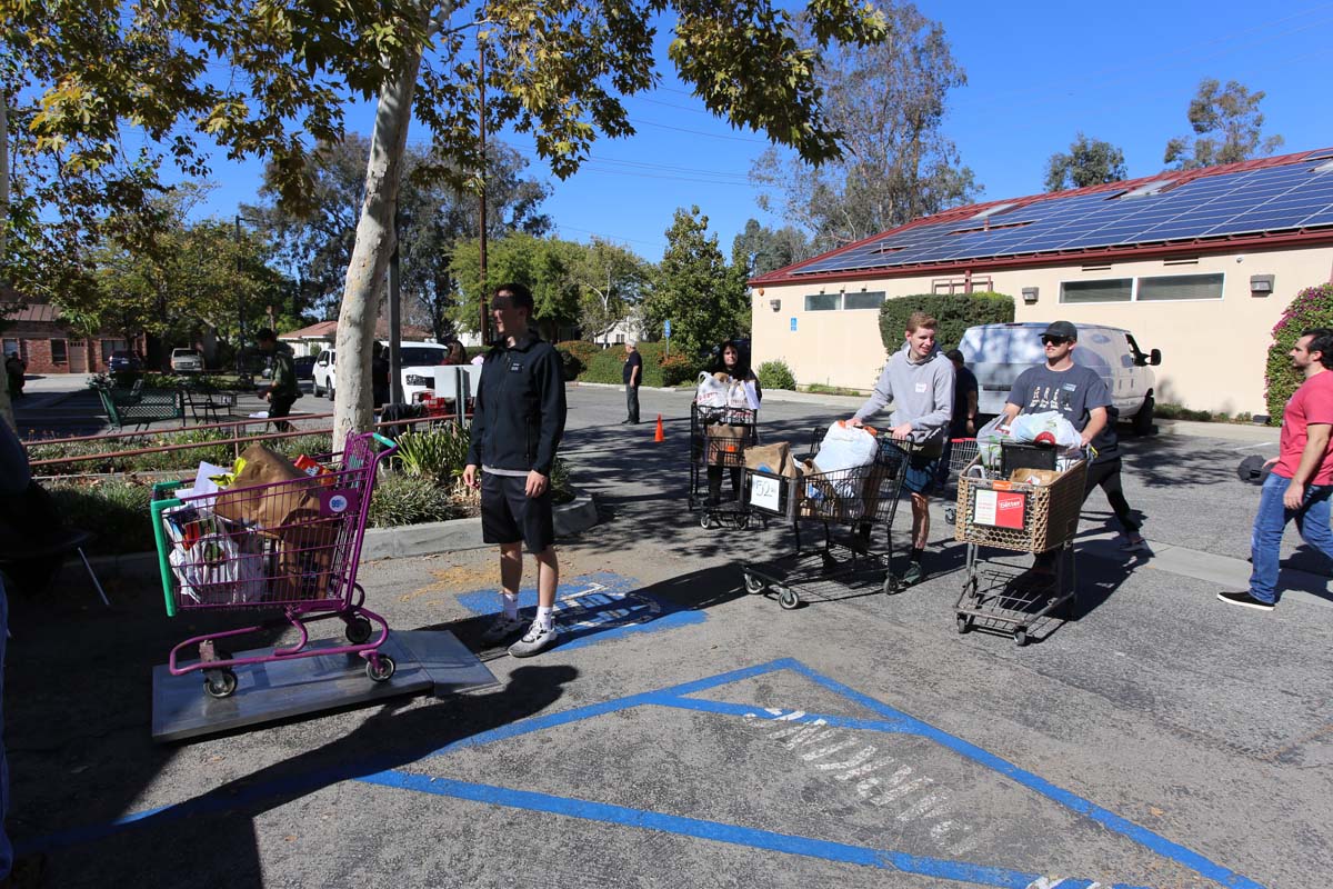 People at the food drive