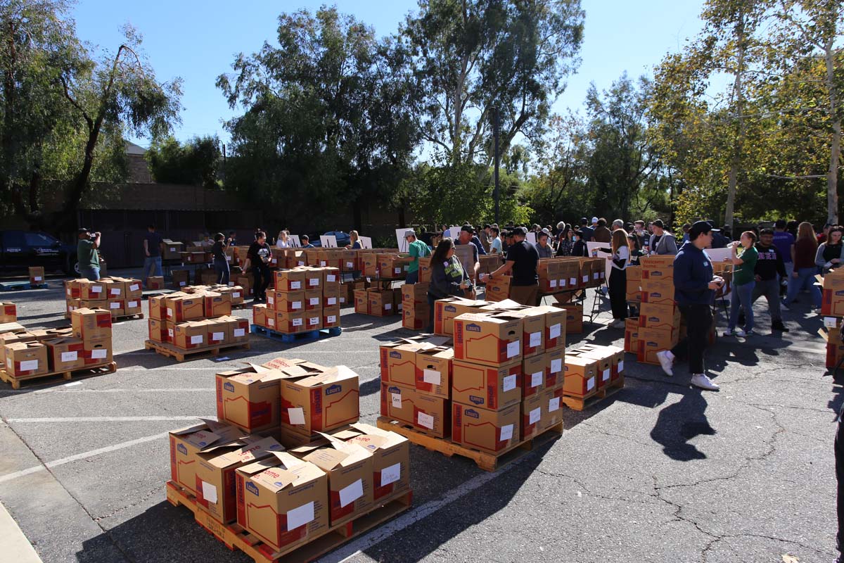 People at the food drive