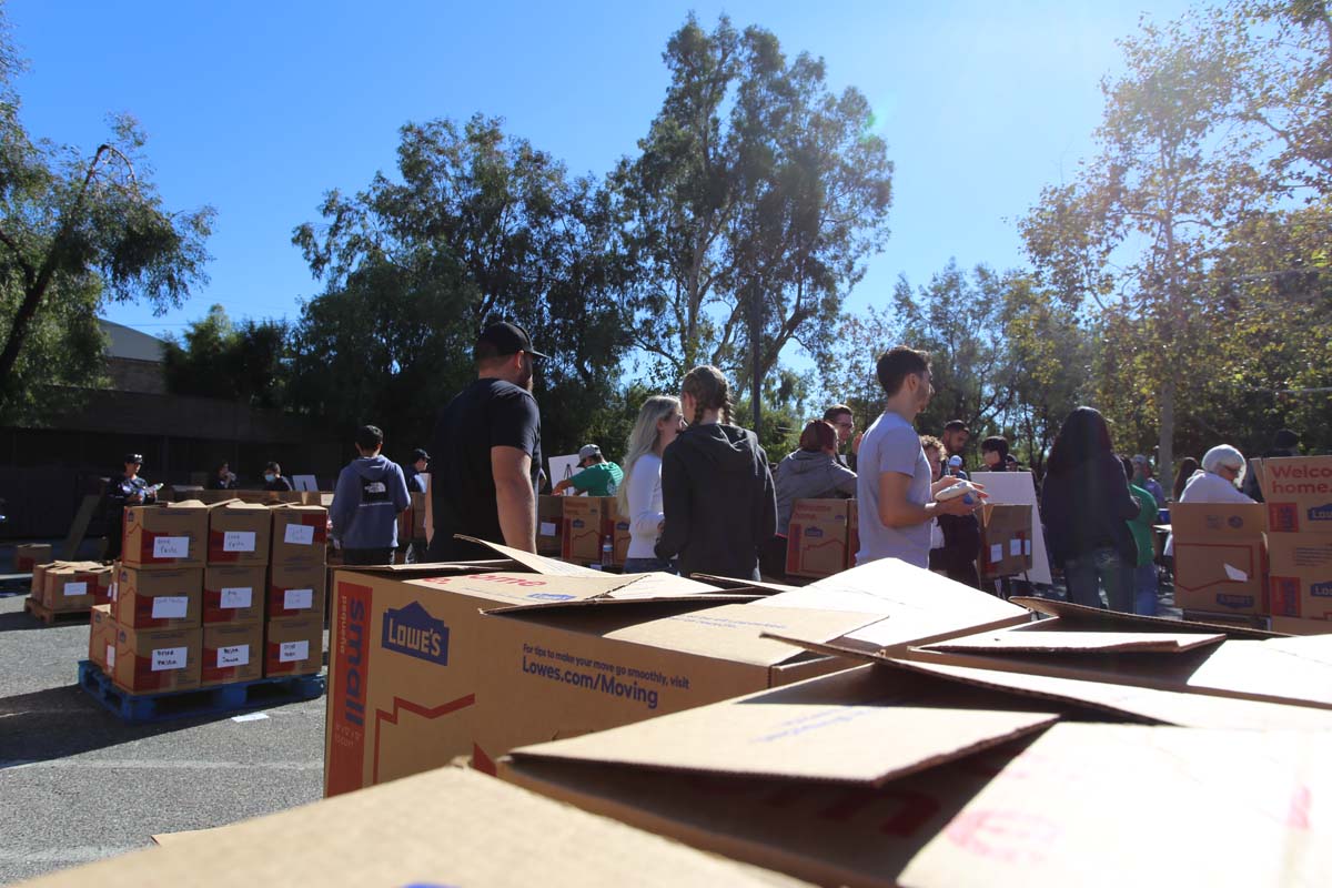 People at the food drive