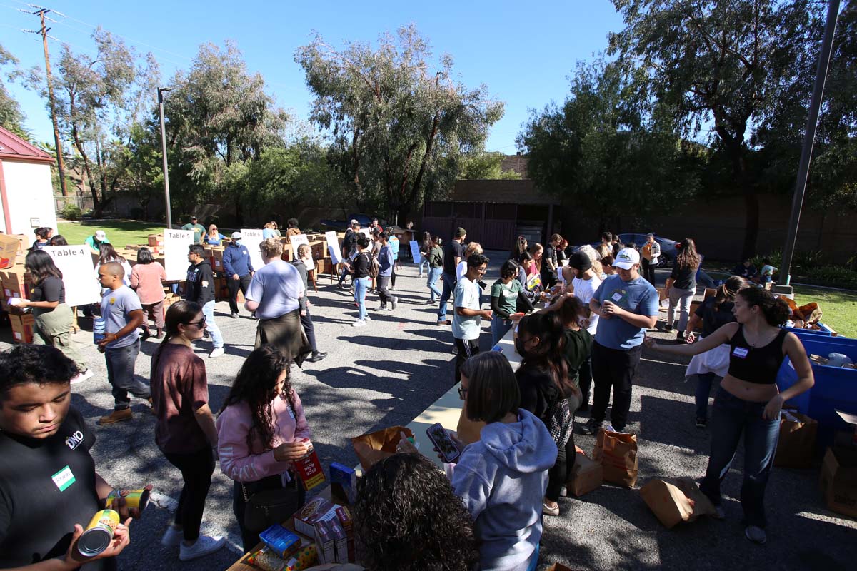 People at the food drive