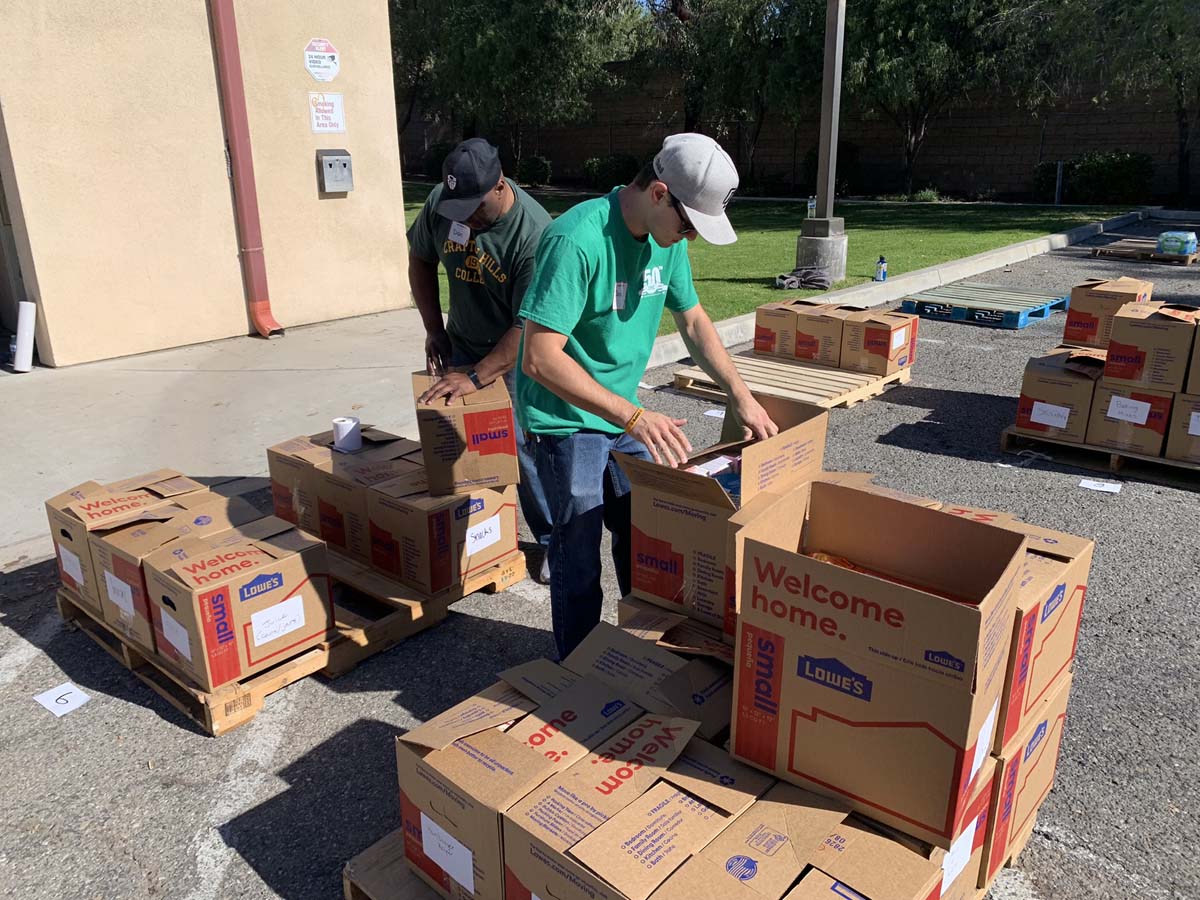 People at the food drive