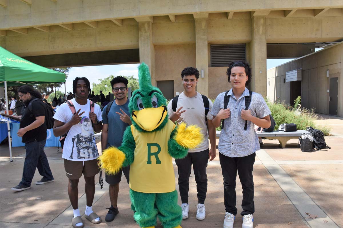 People enjoying the Transfer Fair and Hispanic Heritage Kickoff Event