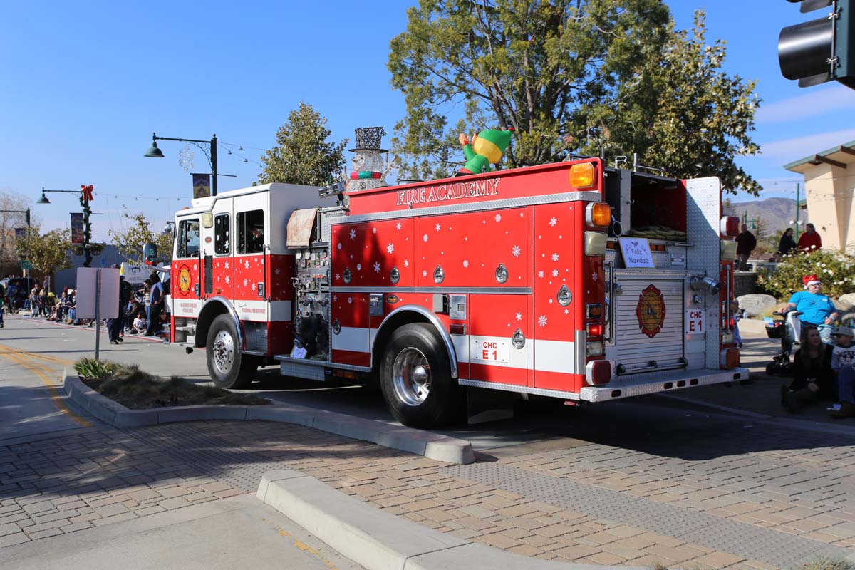 People enjoying the Yucaipa Christmas Parade