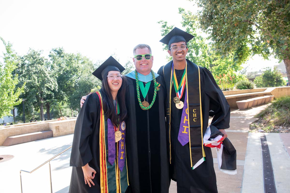 People enjoying Commencement