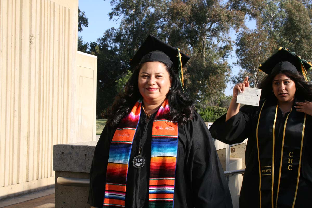 People enjoying Commencement