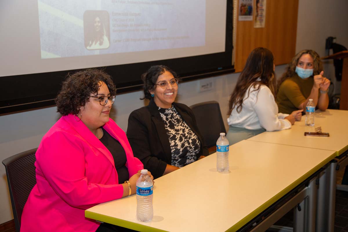 People at Hispanic Heritage Month Event