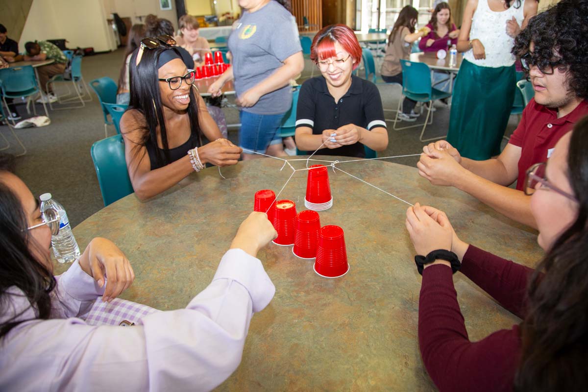 People at the Honors Meet and Greet