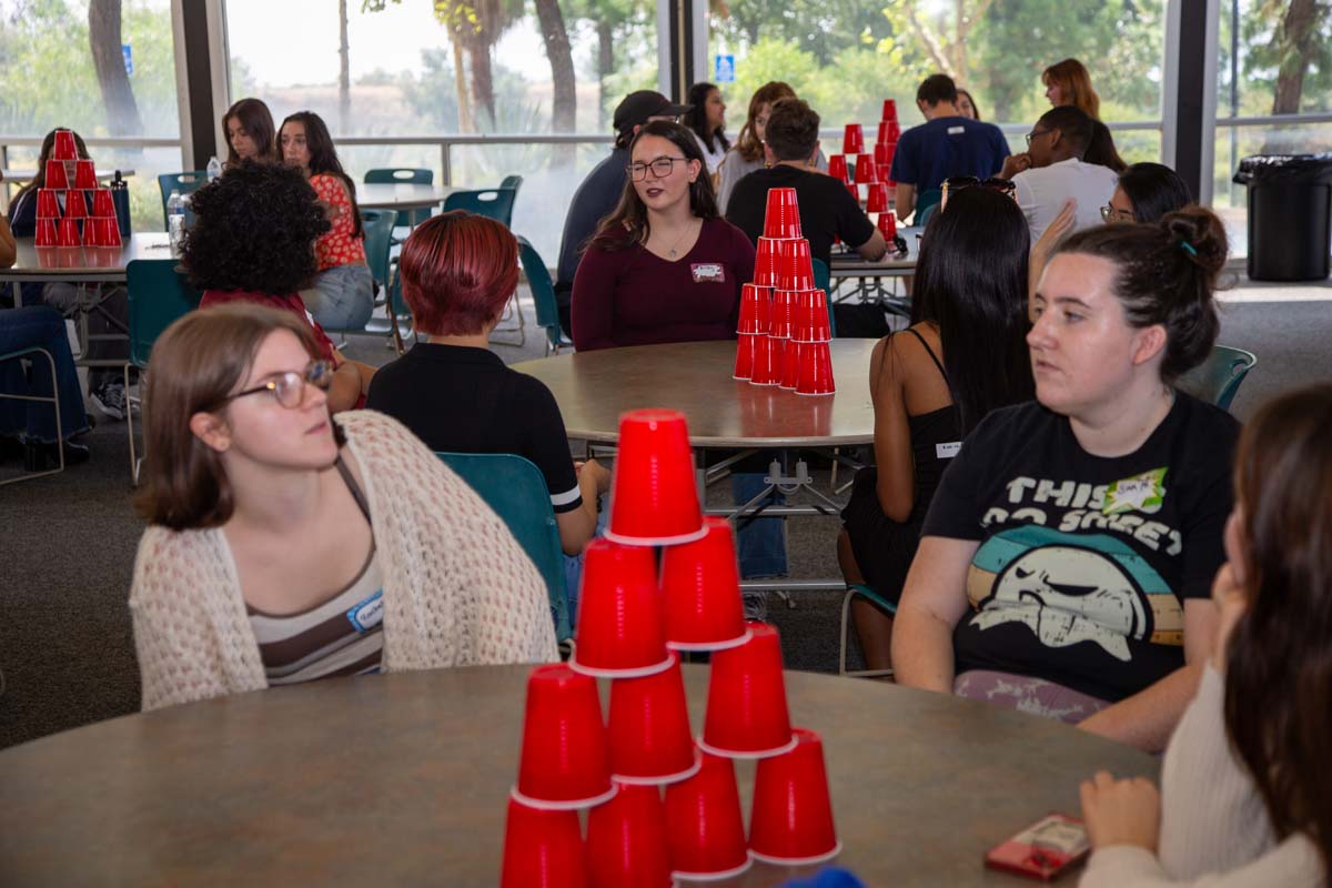 People at the Honors Meet and Greet