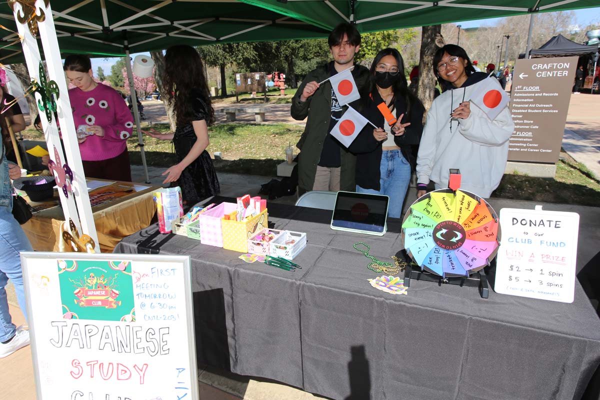 People enjoying Club Rush