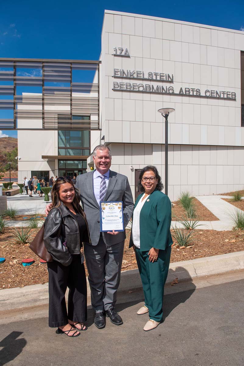 Performing Arts Center Ribbon Cutting