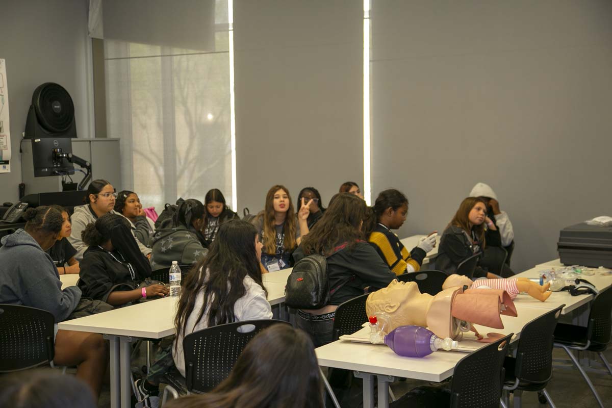 Girl Scounts Health Medical Careers Day
