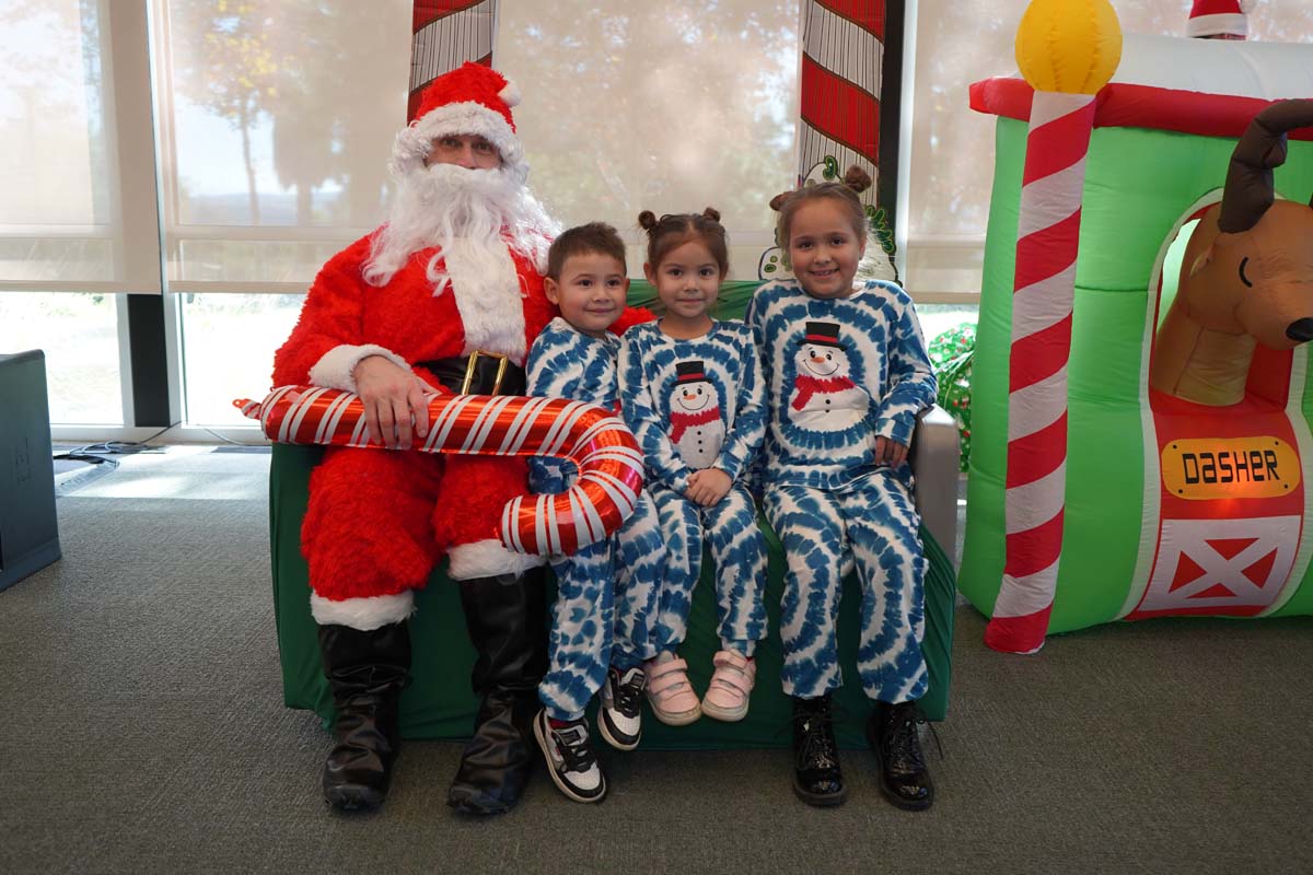 EOPS Holiday Recognition Celebration