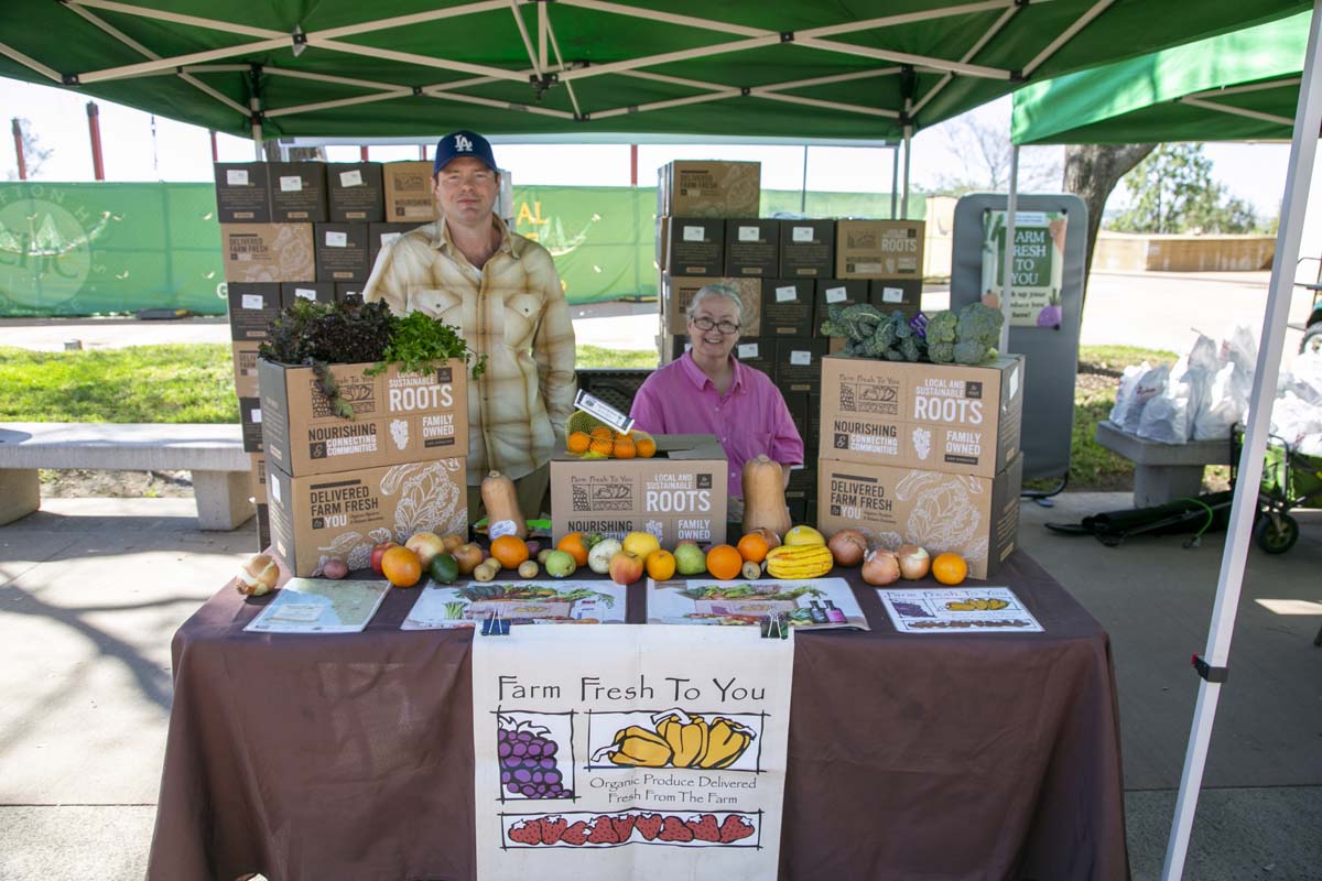Thrive Fest farm fresh table