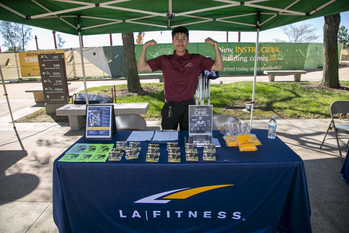 Thrive Fest LA Fitness booth