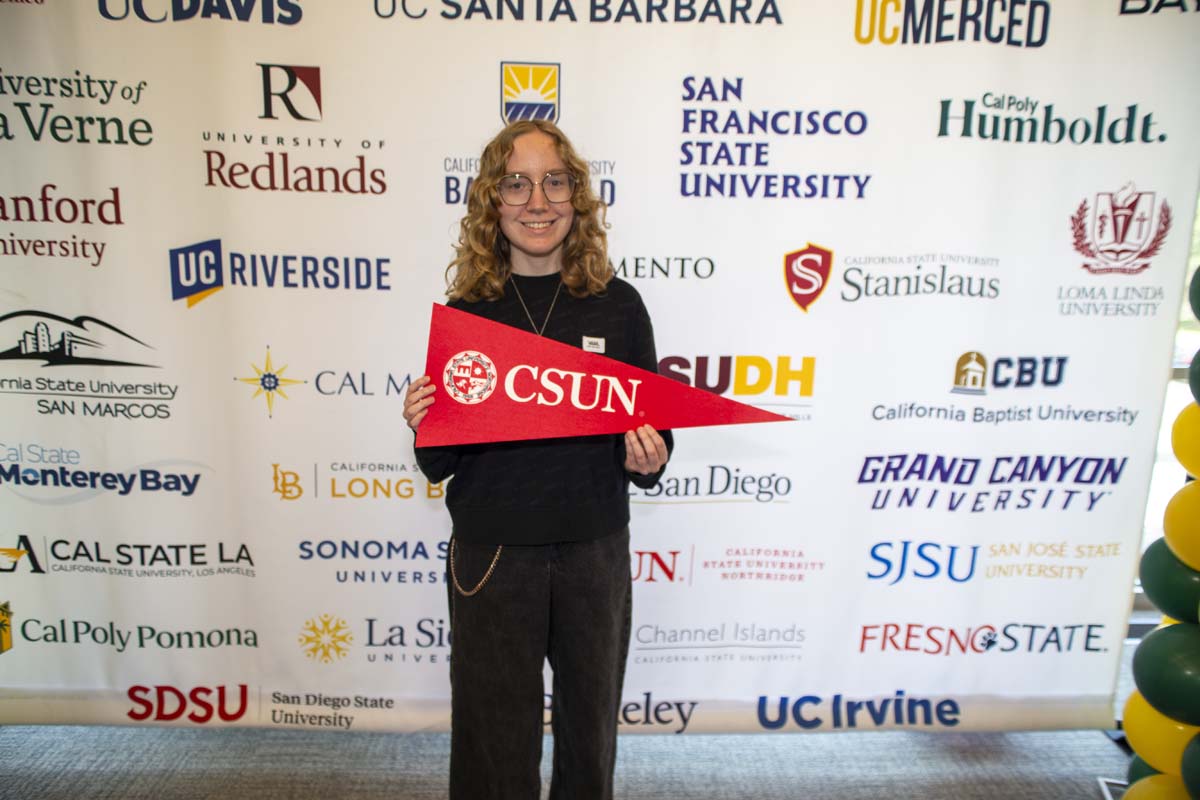 Student with CSUN transfer flag
