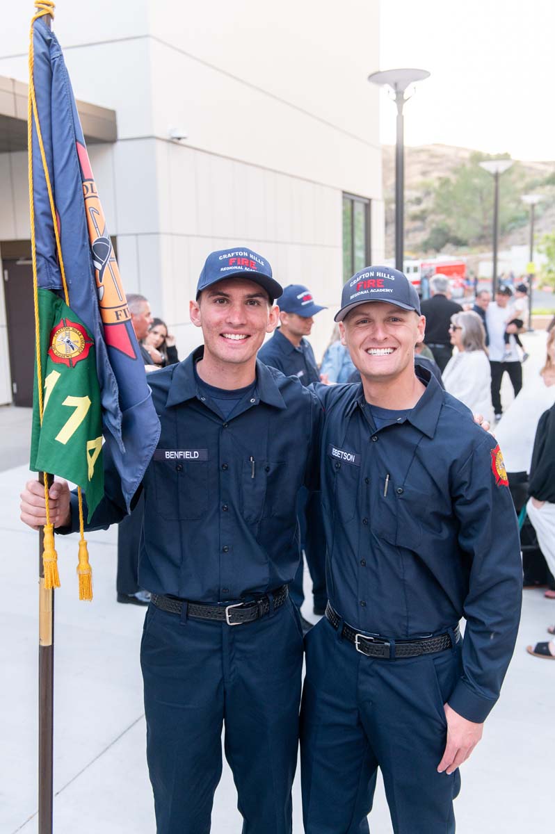 Two cadets with flag