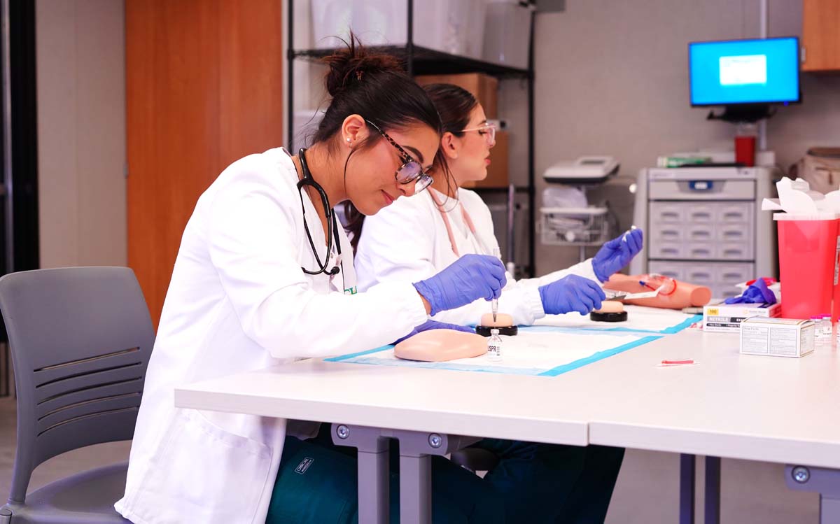 LVN Students Doing Lab Work