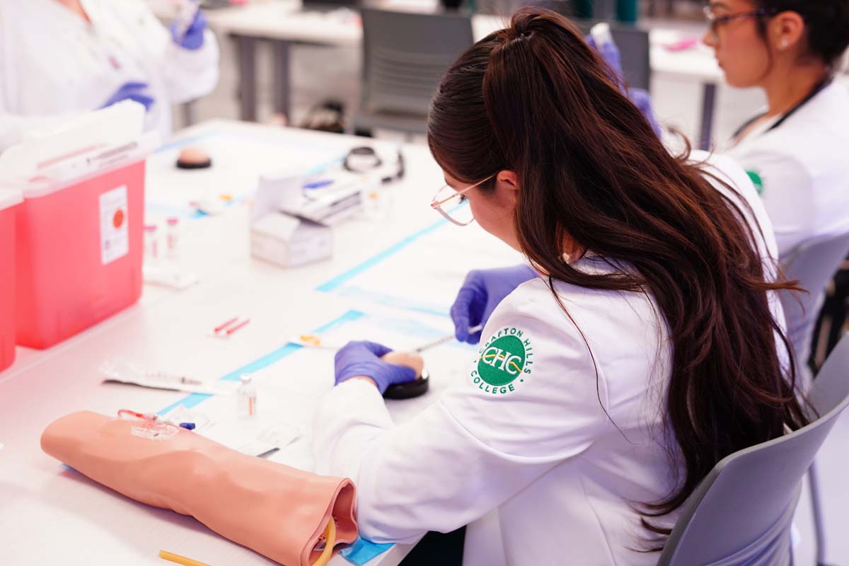 LVN Students Doing Lab Work
