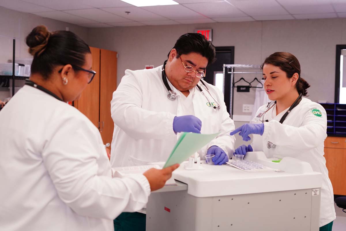 LVN Students Doing Lab Work