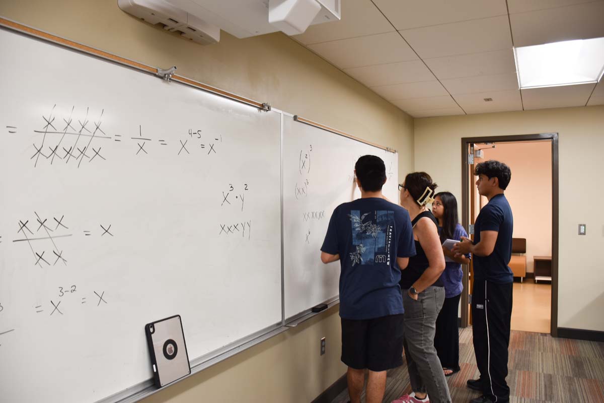 Students at Kickstart to Calculus Workshop.